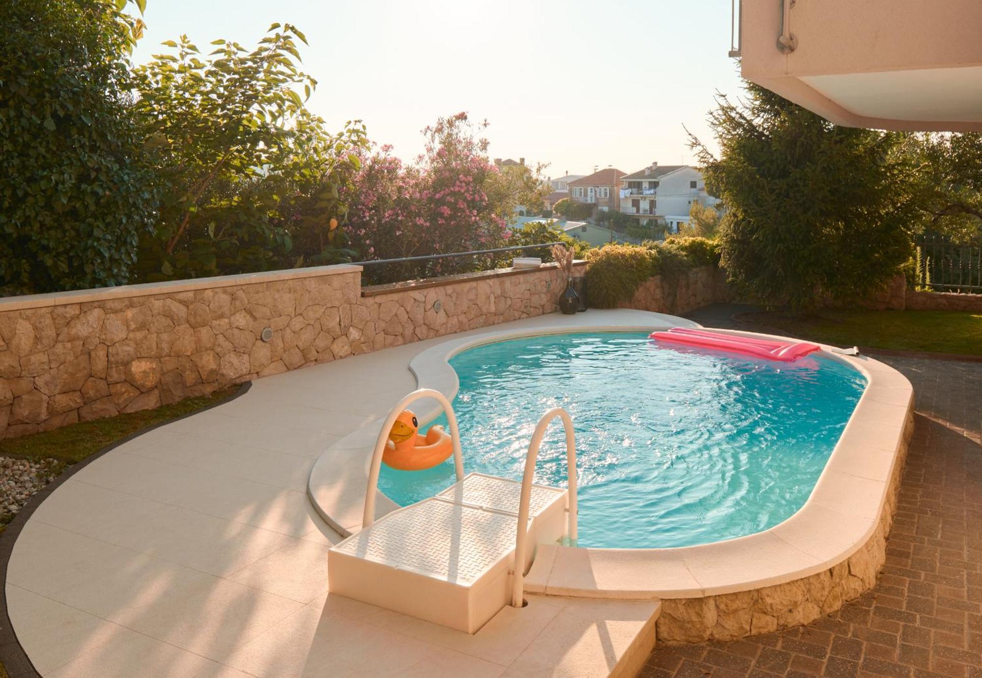 Luxurious City Retreat With Pool Šibenik Exteriör bild