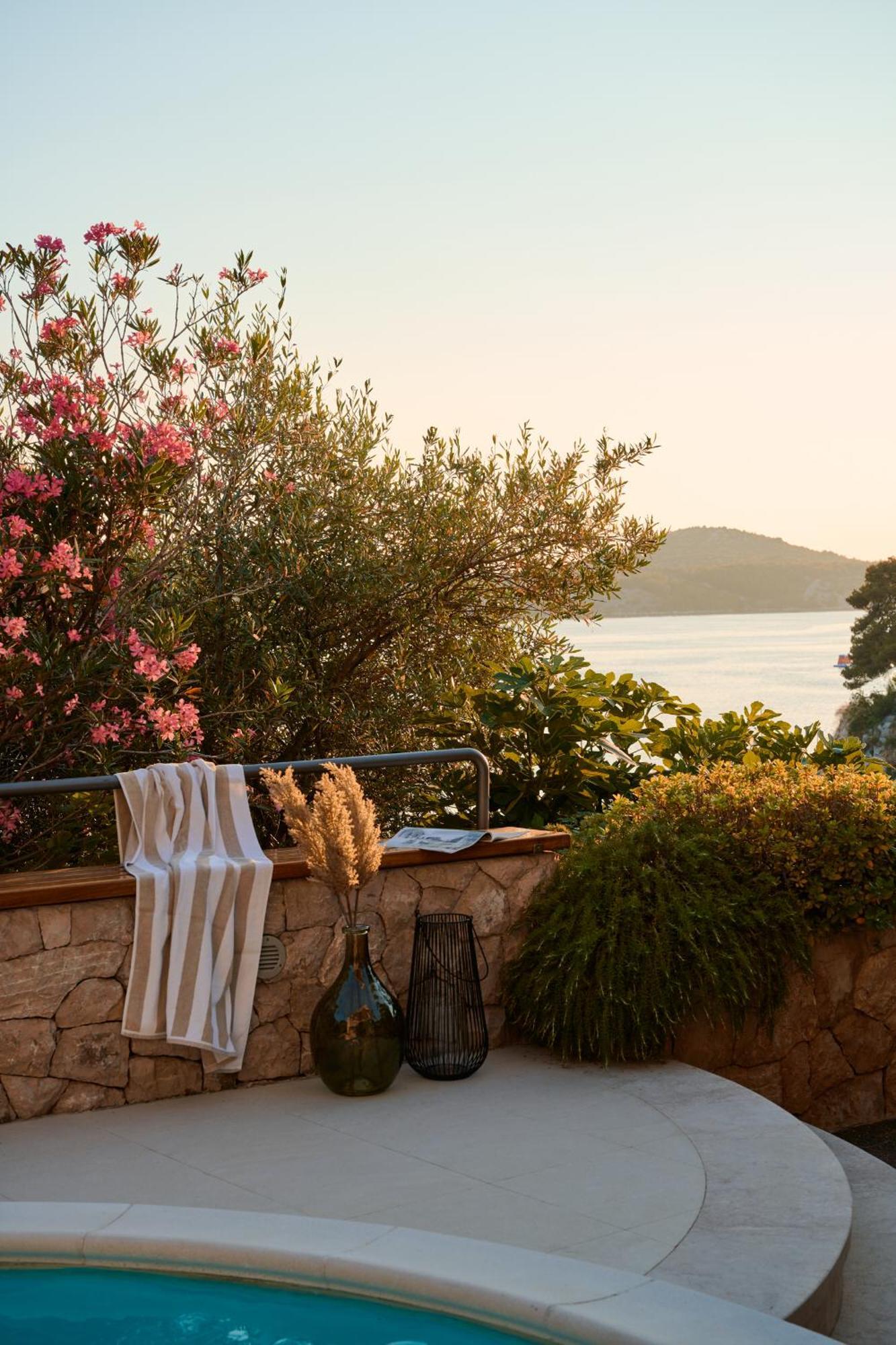 Luxurious City Retreat With Pool Šibenik Exteriör bild