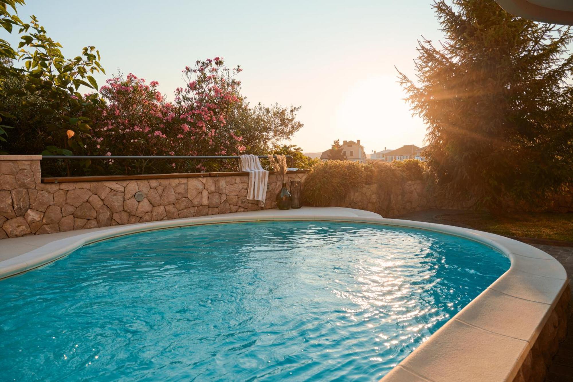Luxurious City Retreat With Pool Šibenik Exteriör bild